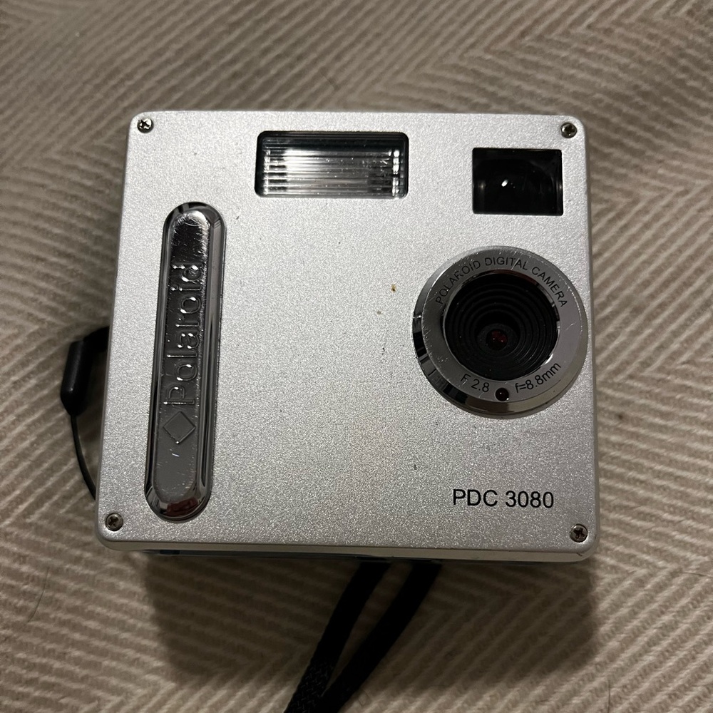 Polaroid PDC 3080 Digital Camera Untested For Parts Only As Is